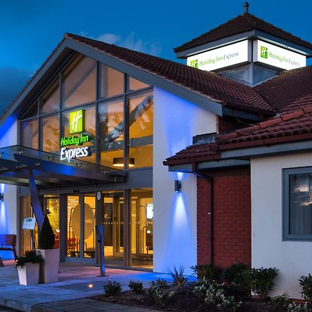 Holiday Inn Express Portsmouth - North By Ihg Экстерьер фото