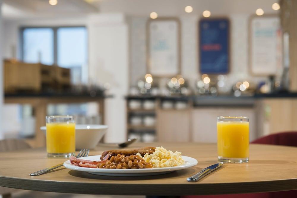 Holiday Inn Express Portsmouth - North By Ihg Экстерьер фото