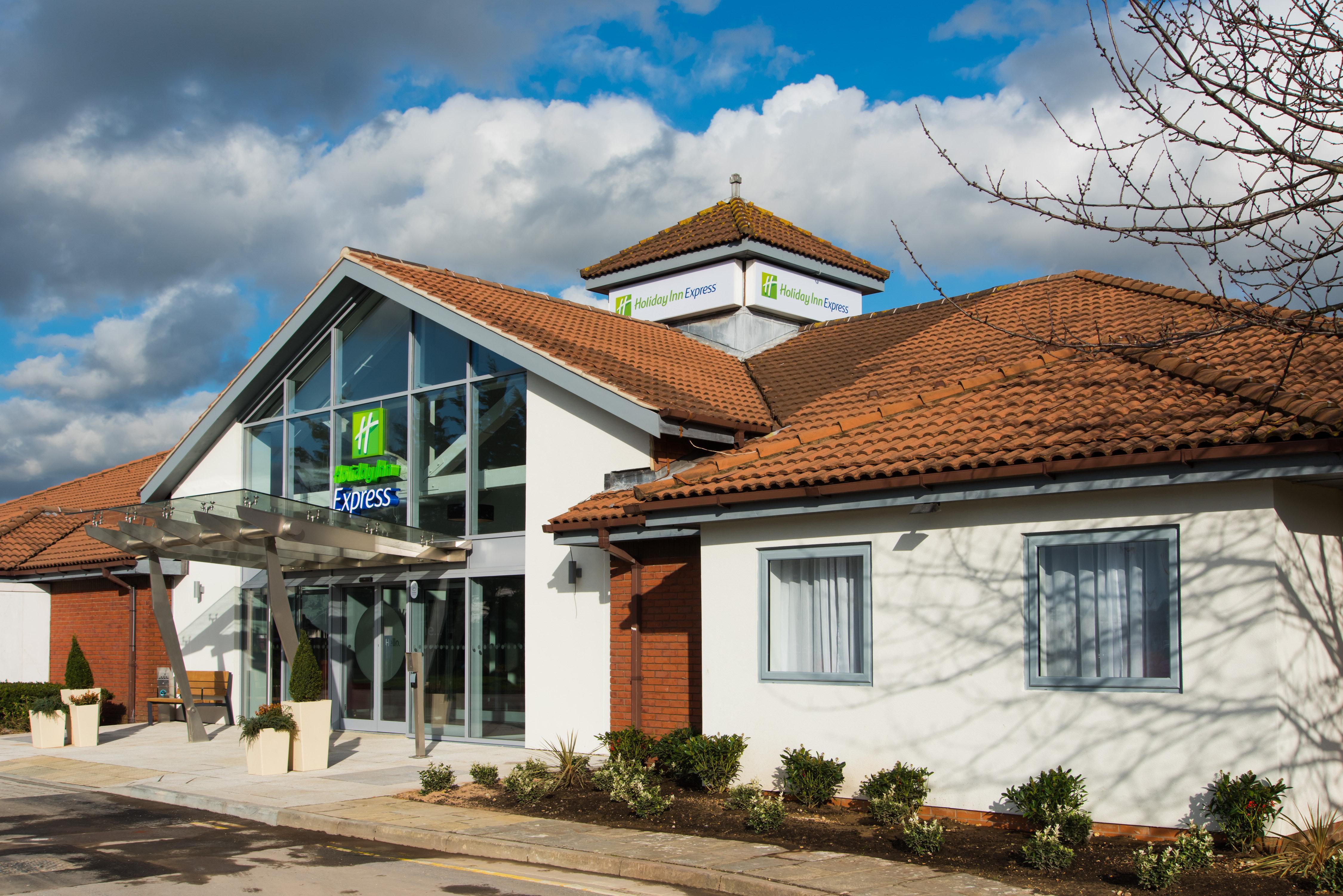 Holiday Inn Express Portsmouth - North By Ihg Экстерьер фото