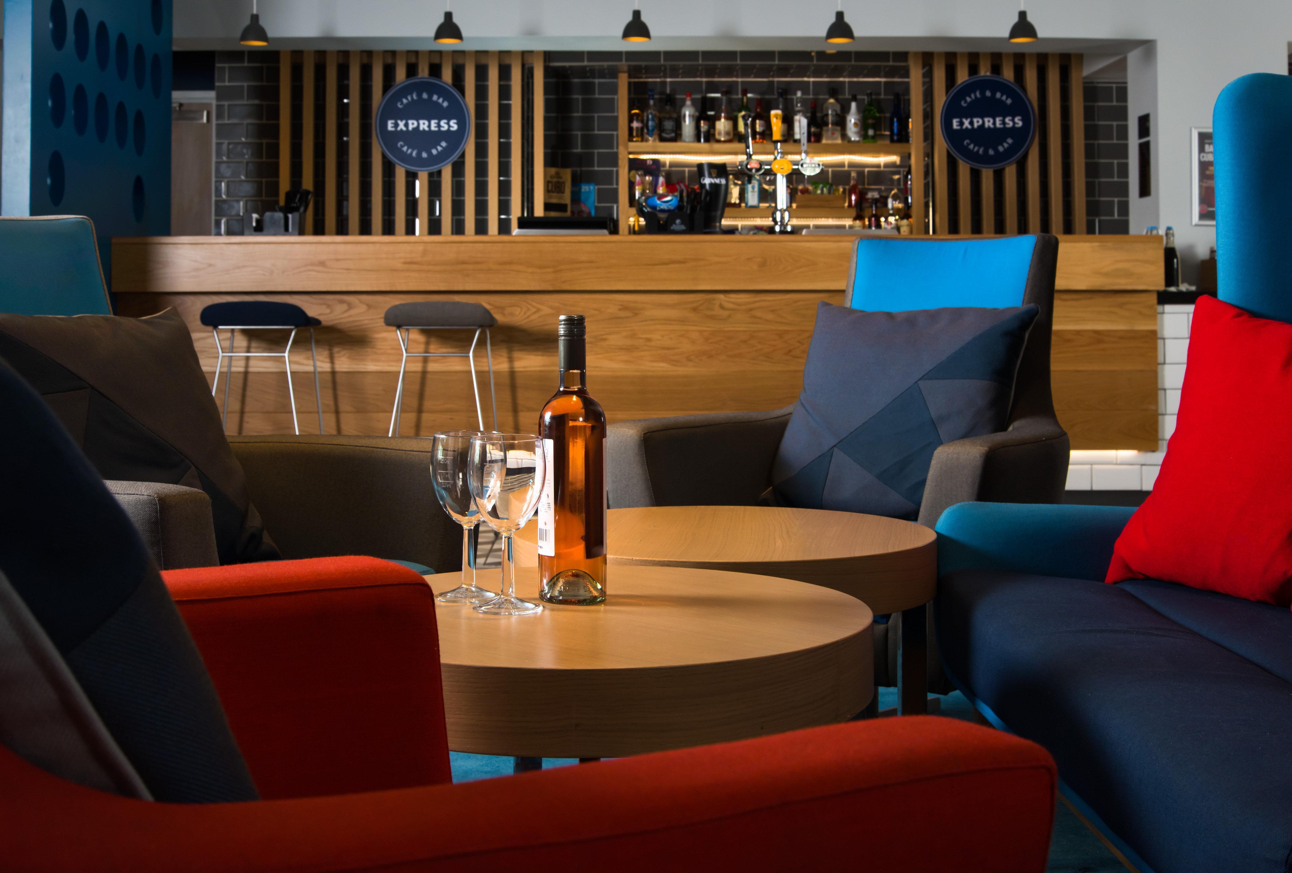 Holiday Inn Express Portsmouth - North By Ihg Экстерьер фото
